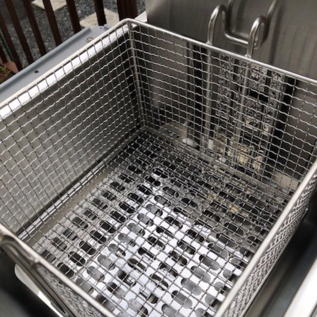 TB卓上型電気フライヤー　TBEF-7 テンポスバスターズ　業務用