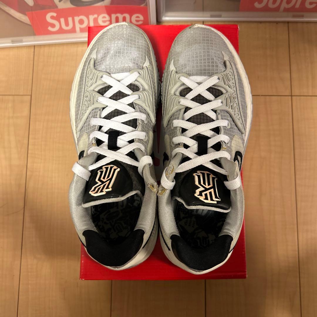 NIKE Kyrie low4 カイリーロー4 27.5
