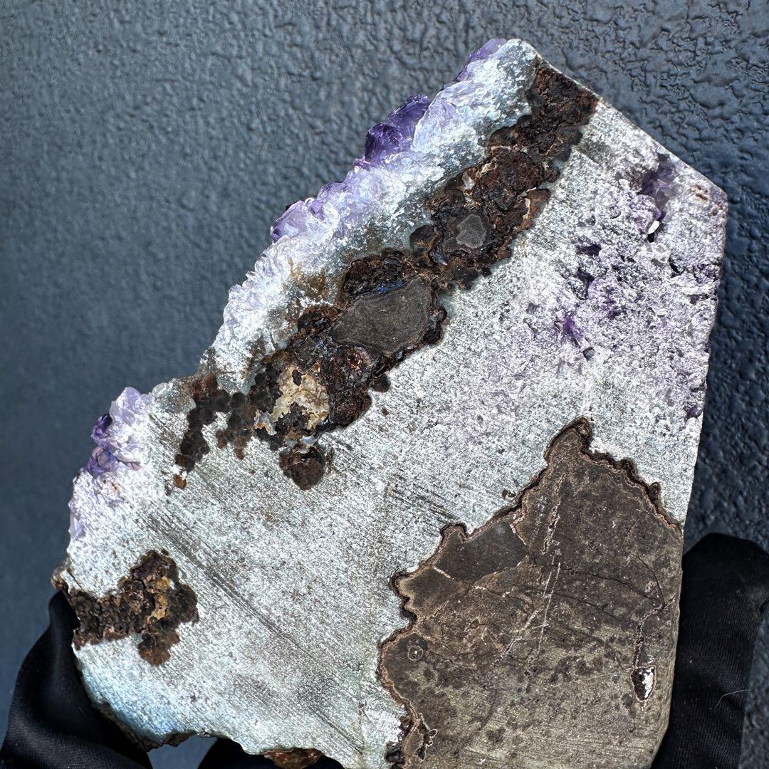 値下げ❗️欠けあり❗️濃紫の煌めきウルグアイ産☆アメジストクラスターA1176