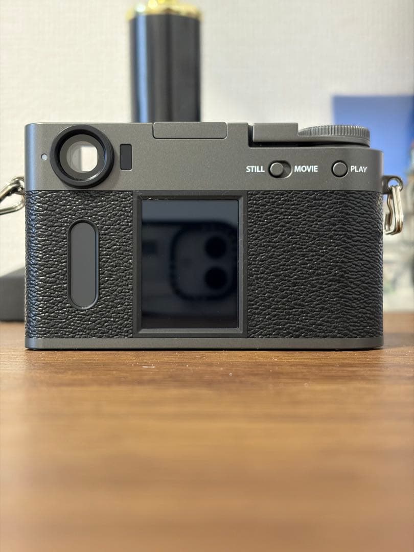 ※付属品なし　富士フイルム　x half (x-hf1)チャコールグレー