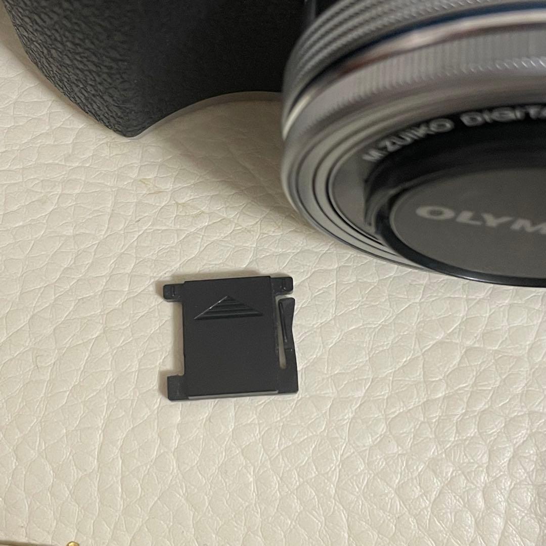 OM-D E-M10 Mark III ダブルズーム