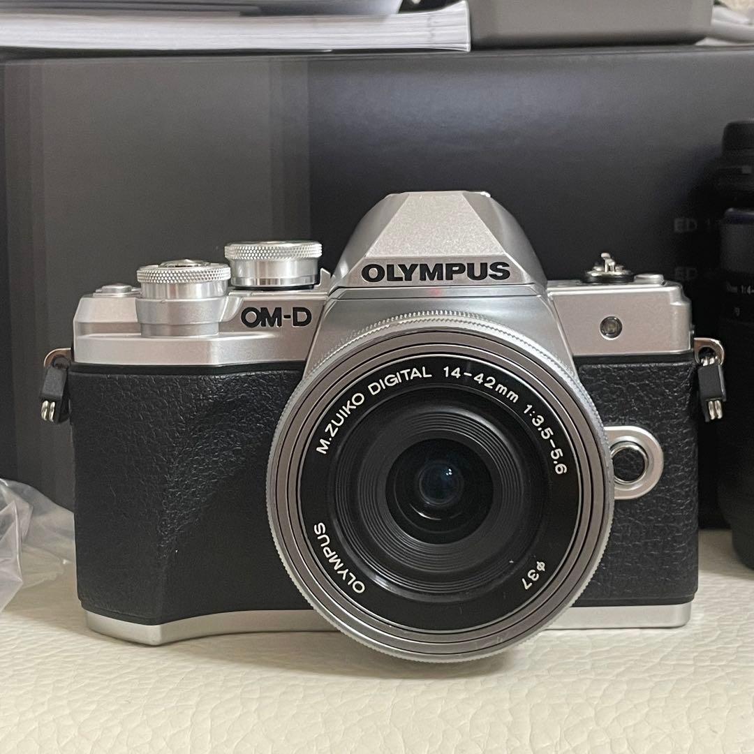 OM-D E-M10 Mark III ダブルズーム