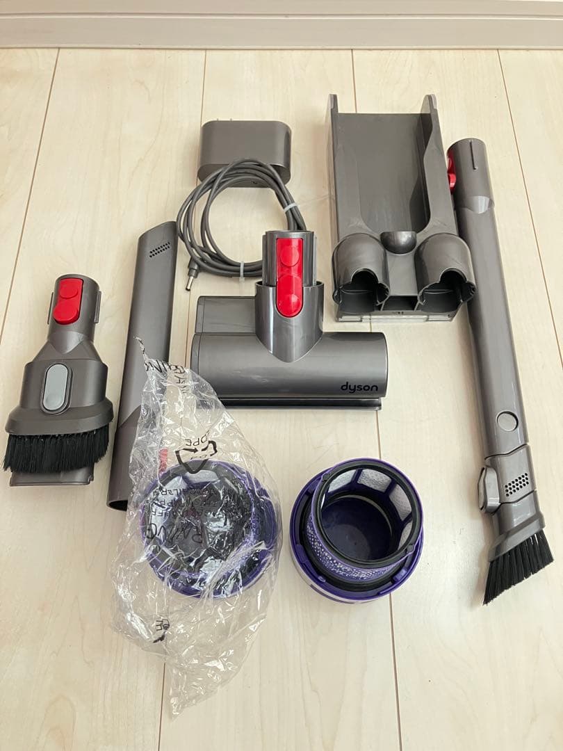 ダイソン Dyson コードレスクリーナー　V10　SV12　メンテナンス済