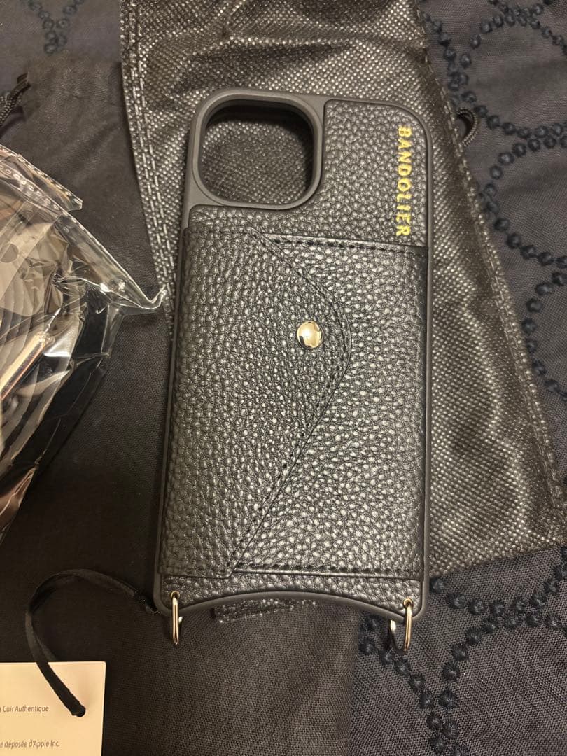 ◆バンドリヤー ヘイリー サイドスロット シルバー iPhone15用 新品