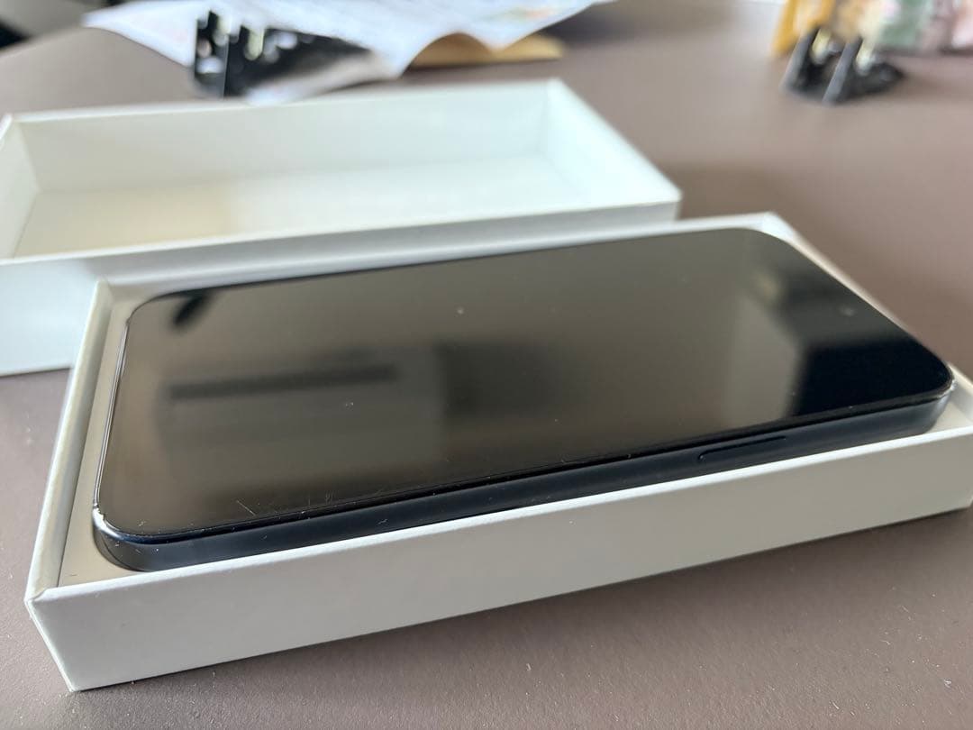 Apple iPhone 15 Plusブラック　本体 箱あり