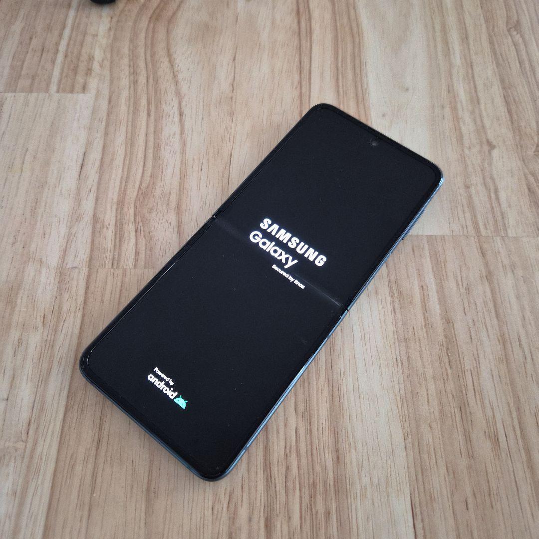 Samsung galaxy z file 3　ジャンク