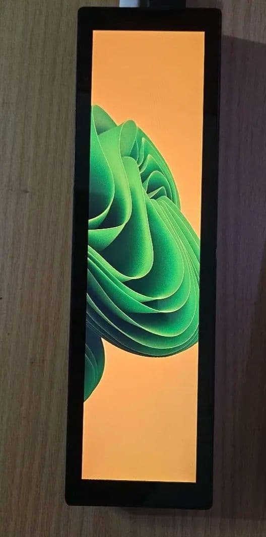 8.8インチ　1920x480P 小型タッチスクリーンモニター