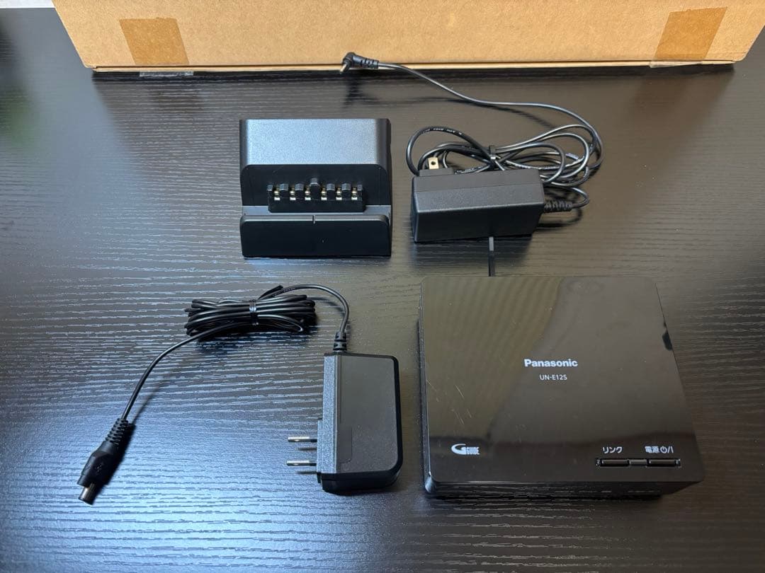 Panasonic ポータブルテレビ UN-15L12H 地上/BS/110度