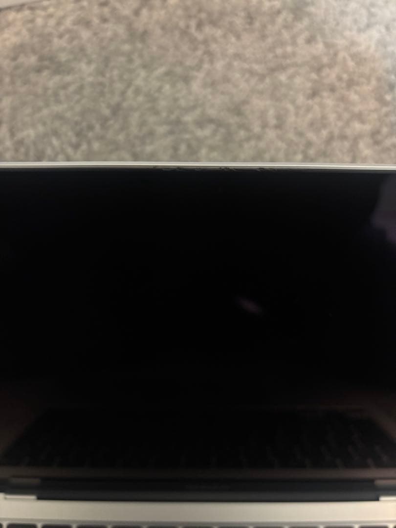 動作良好　MacBook Air 13.3 2020/8GB/シルバー