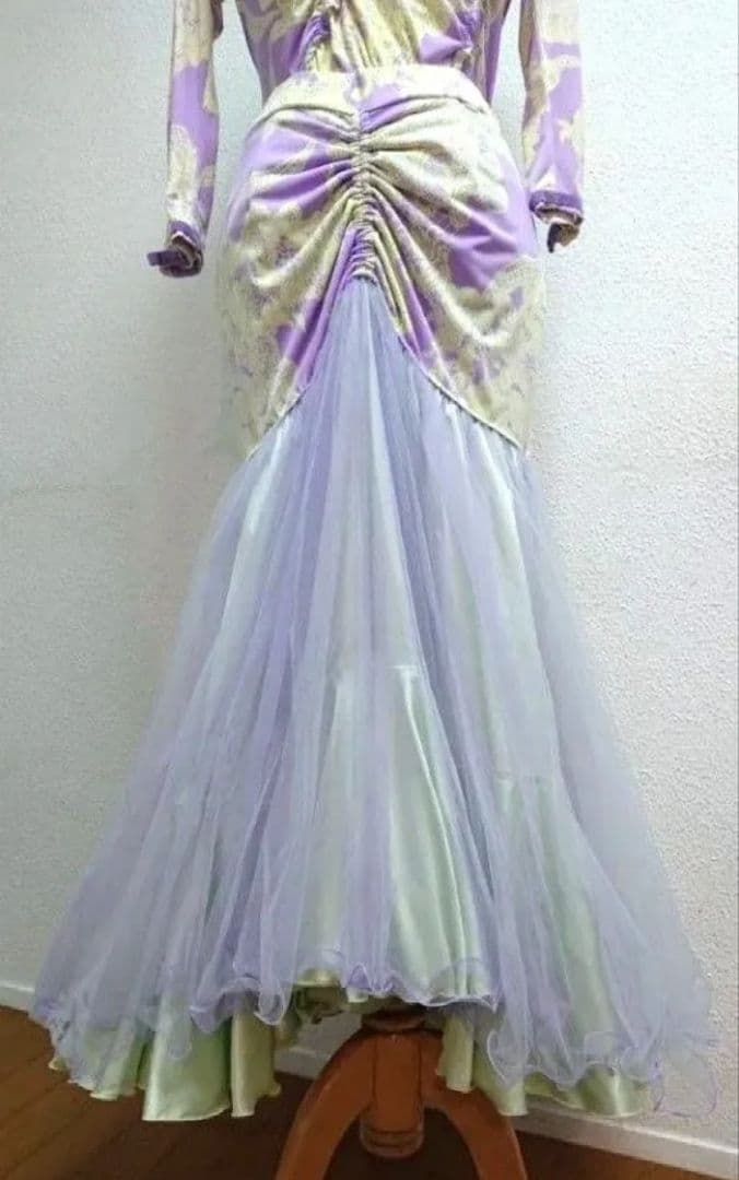 SALE☆チャコット　社交ダンス　L トップス　スカート 定価80300円