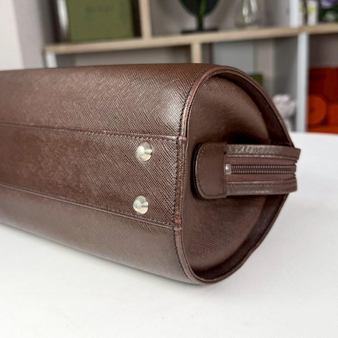 美品 BURBERRY サフィアーノ レザー ミニ ドラムバッグ