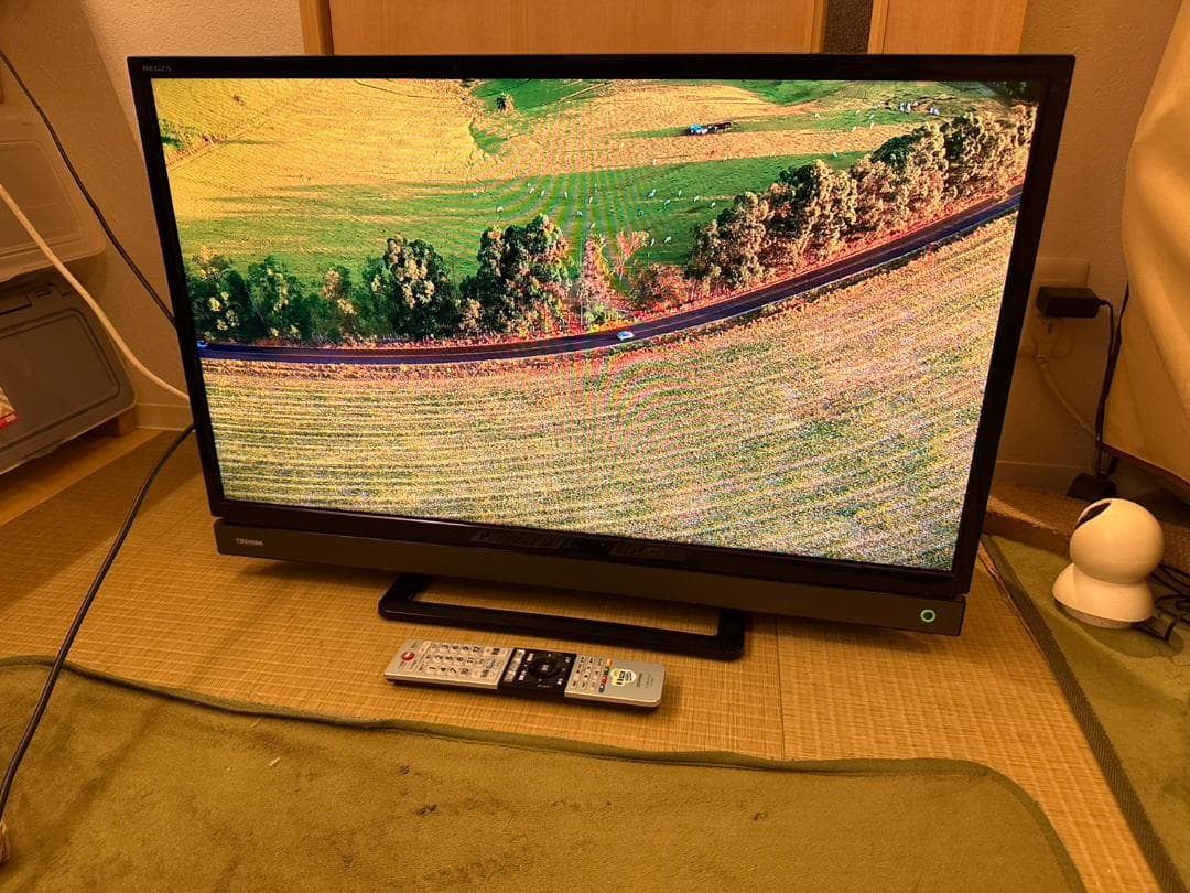 TOSHIBA 東芝 テレビ　32V31 20年 Netflix　32型　映綺麗