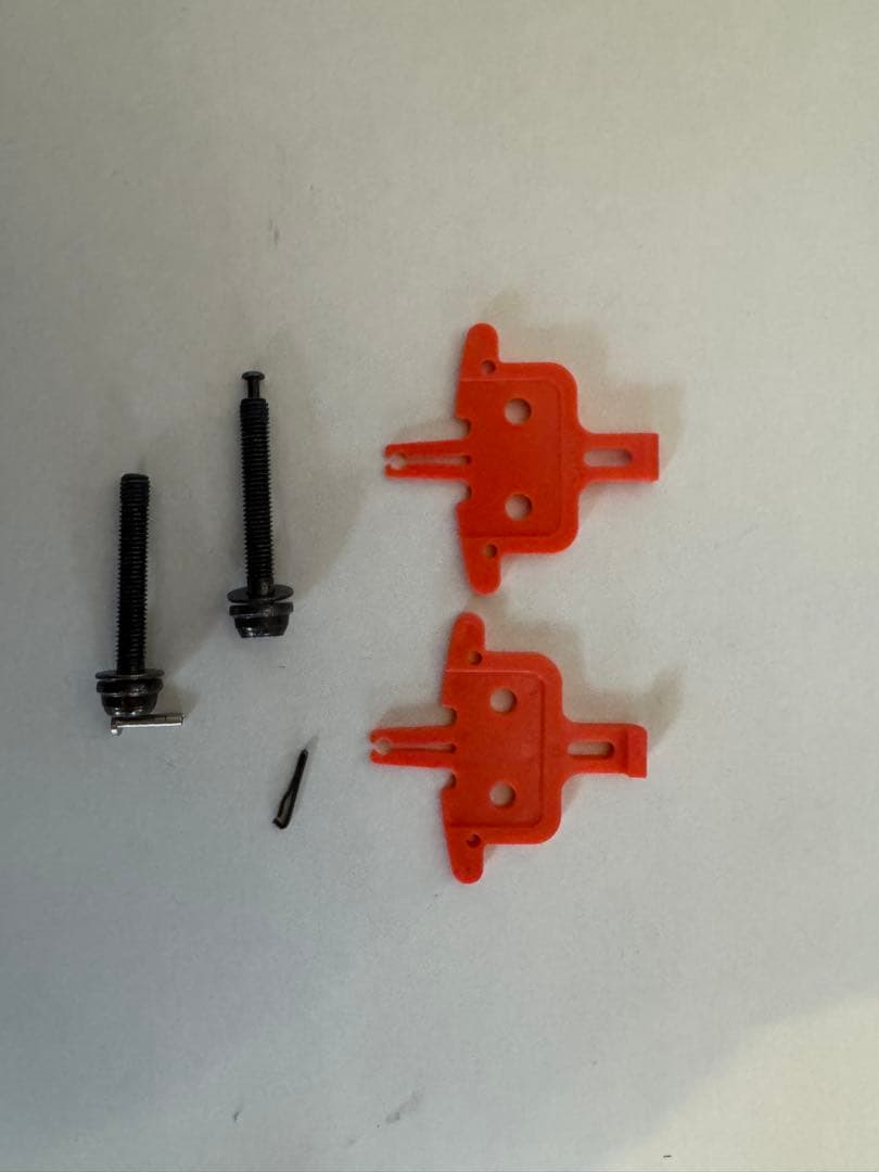 シマノ 105 STIレバー、ブレーキ (ST-R7020, BR-R7070)