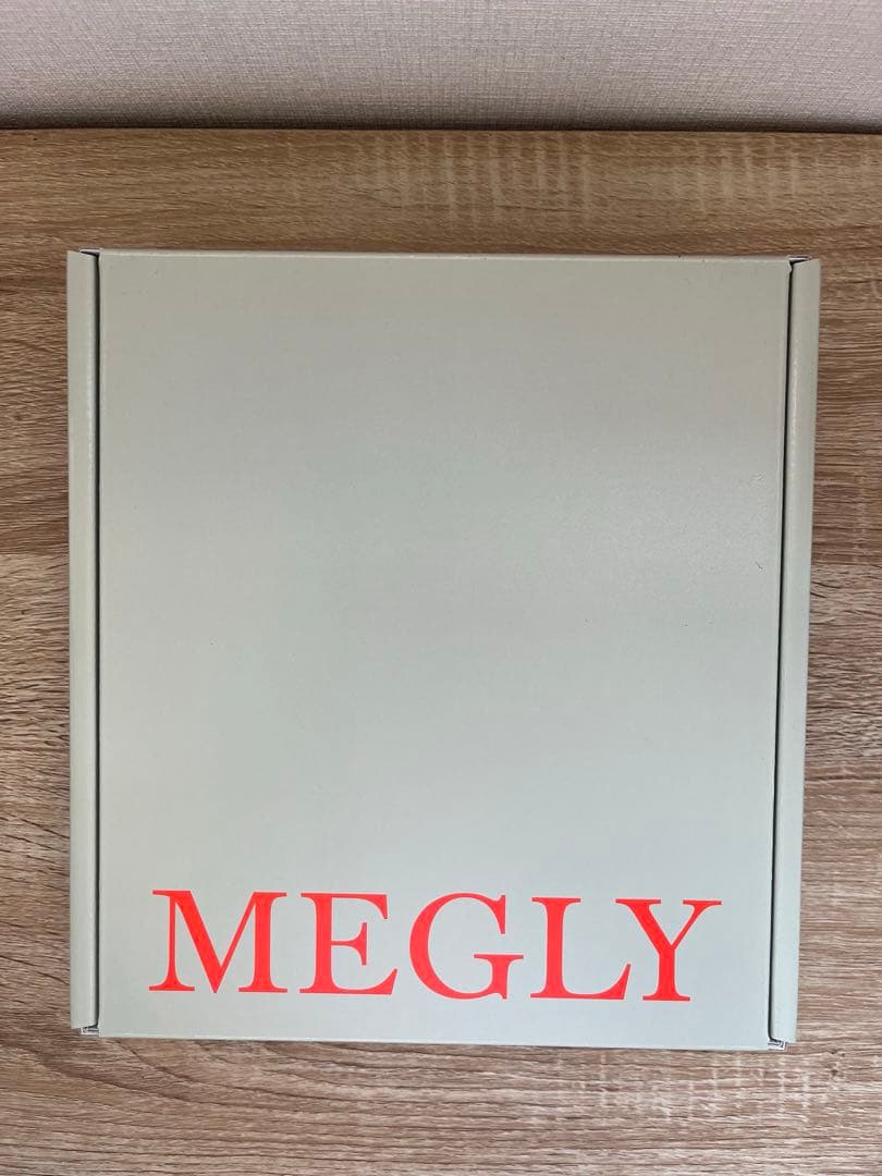 【新品】MEGLY（メグリー）