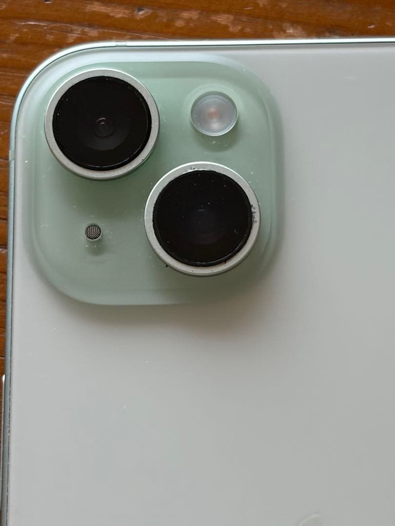 Apple iPhone 15 本体 充電ケーブル付き