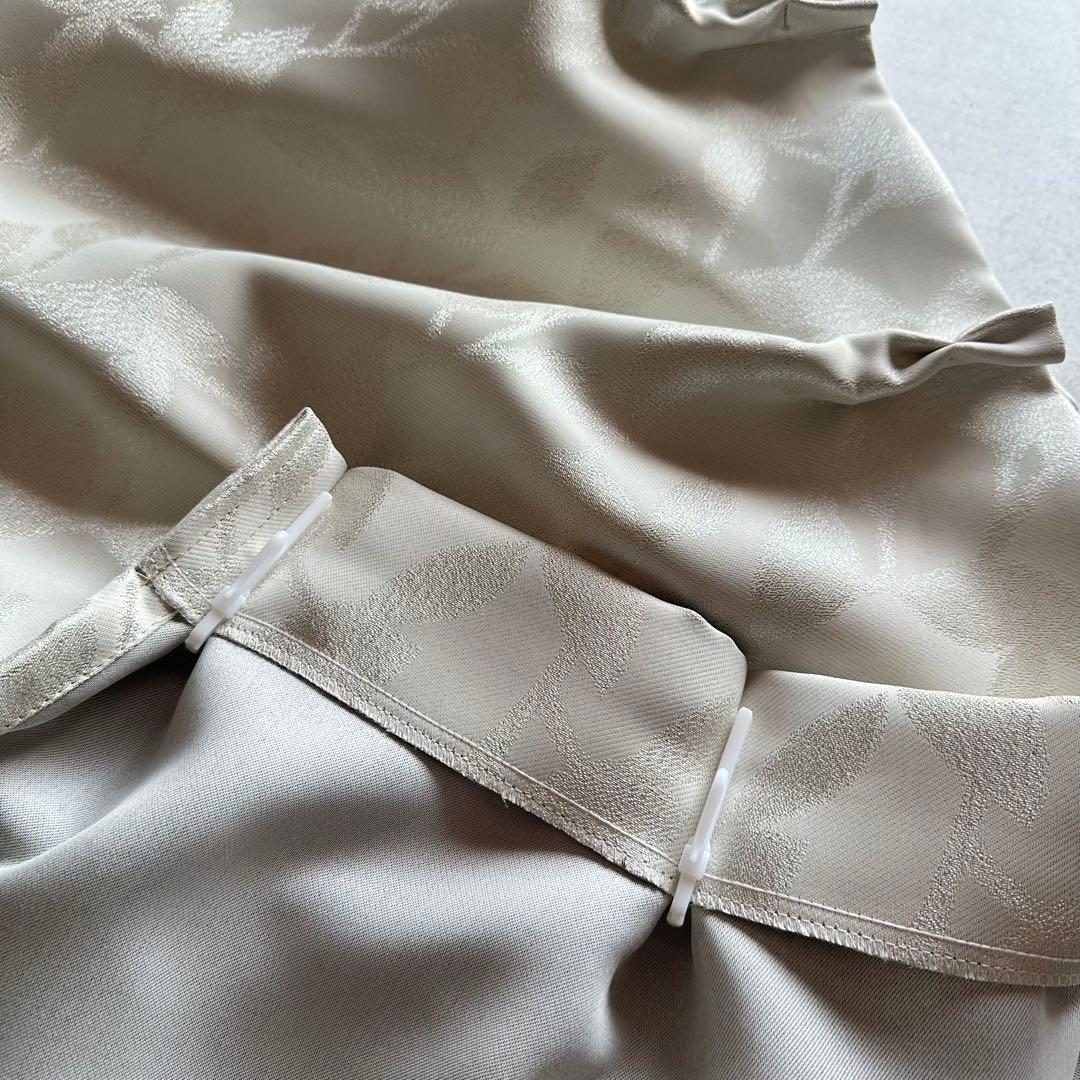 遮光カーテン 幅150cm×丈200cm2枚　リーフアイボリー