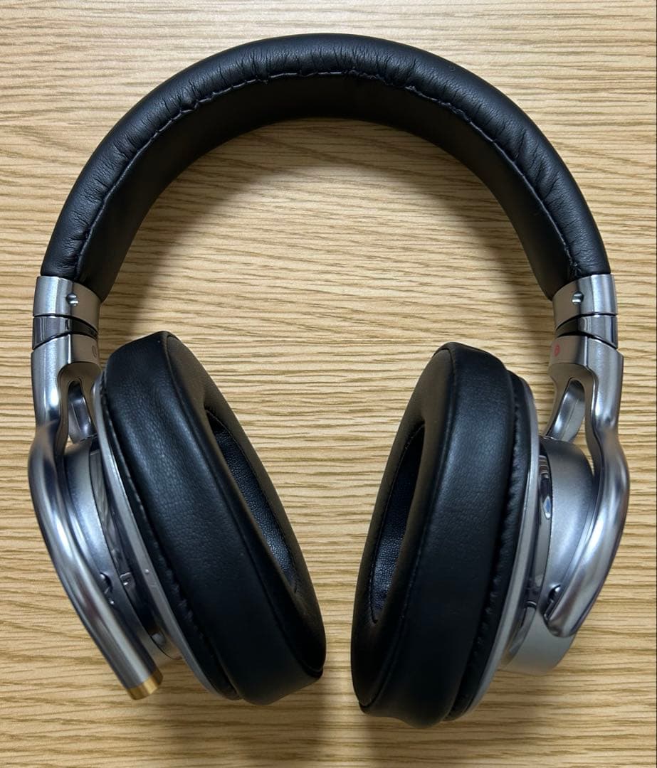 SONY MDR-1A 有線ヘッドホン シルバー