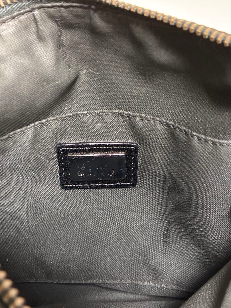FENDI ブラウンロゴショルダーバッグ