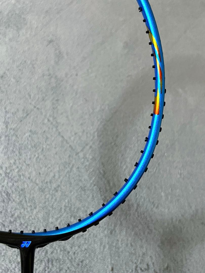 YONEX アストロクス77バドミントンラケットASTROX77青