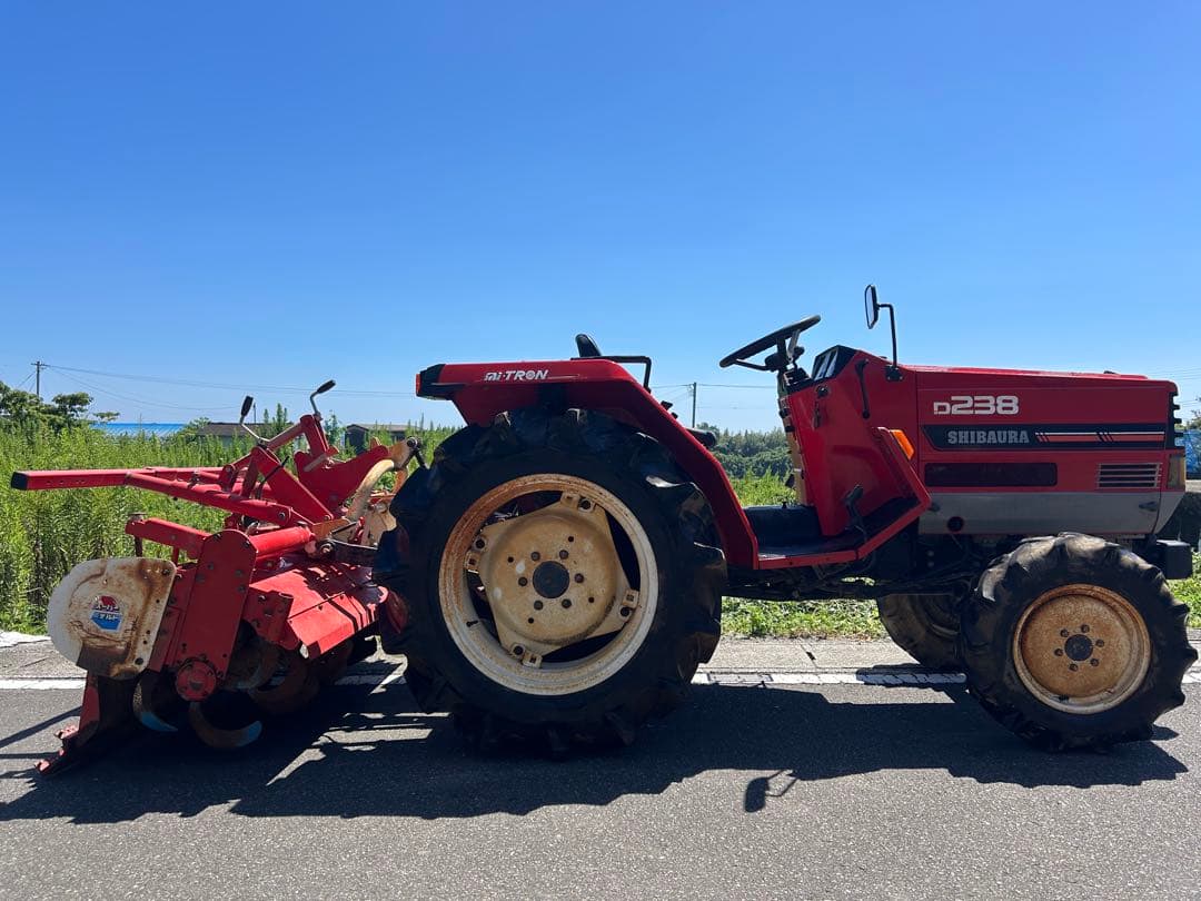 宮崎　シバウラ　トラクター 23馬力 4WD 自動水平 逆転PTO パワステ