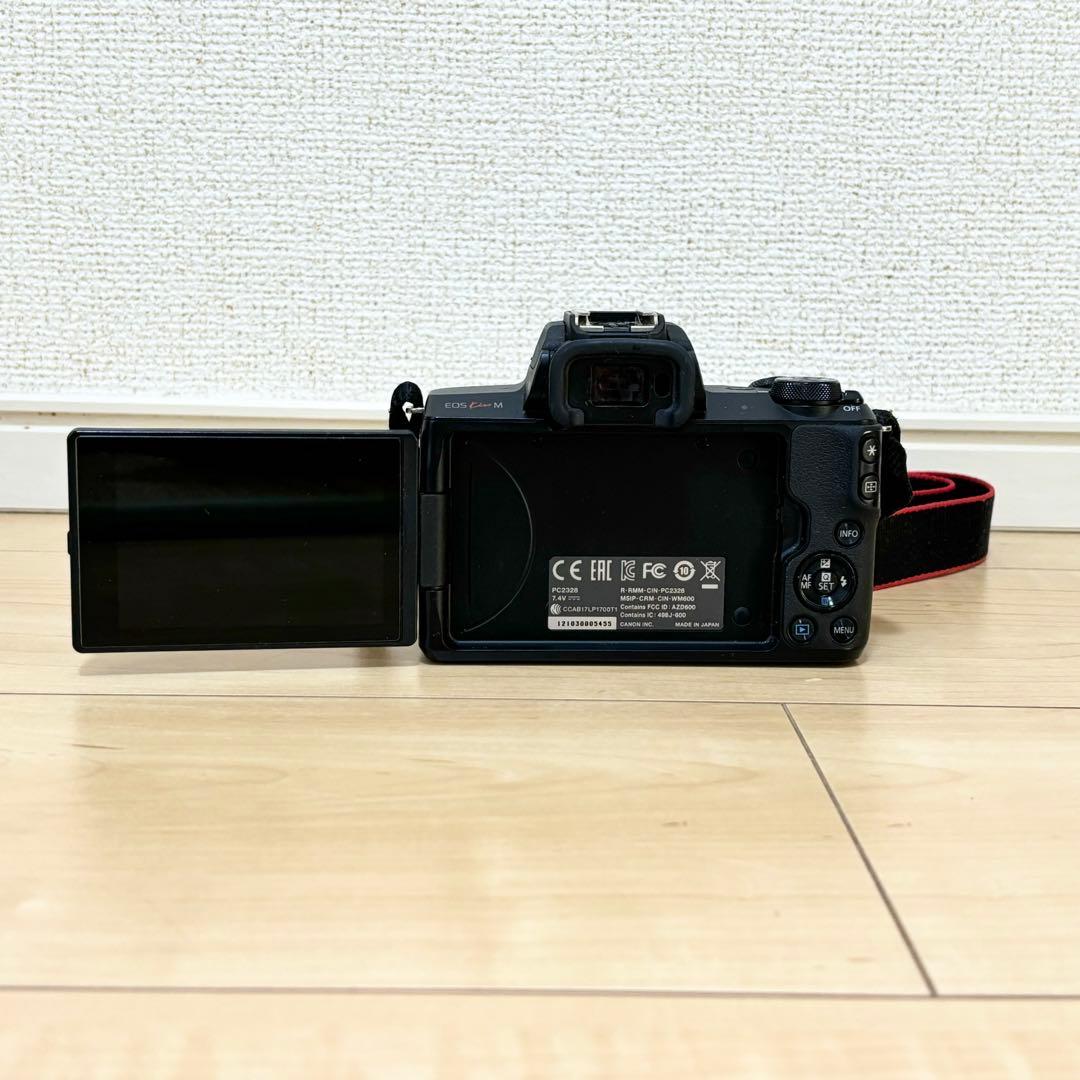Canon EOS Kiss M ダブルレンズ　レンズ保護　クリーニングキット