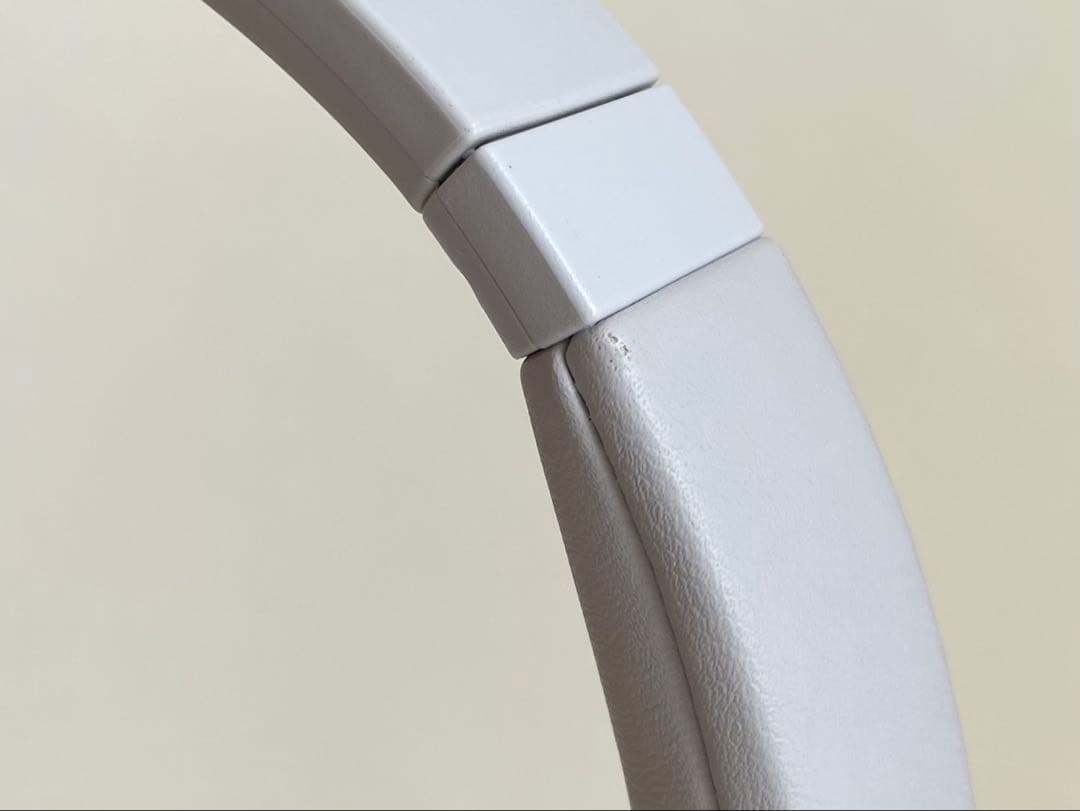 ヘッドホン　ソニー　WH-CH720N (ホワイト)