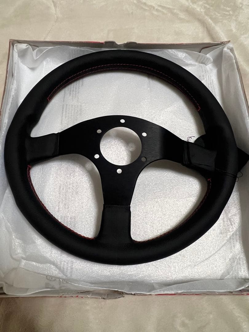 MOMO TUNER BLACK 320mm ステアリング