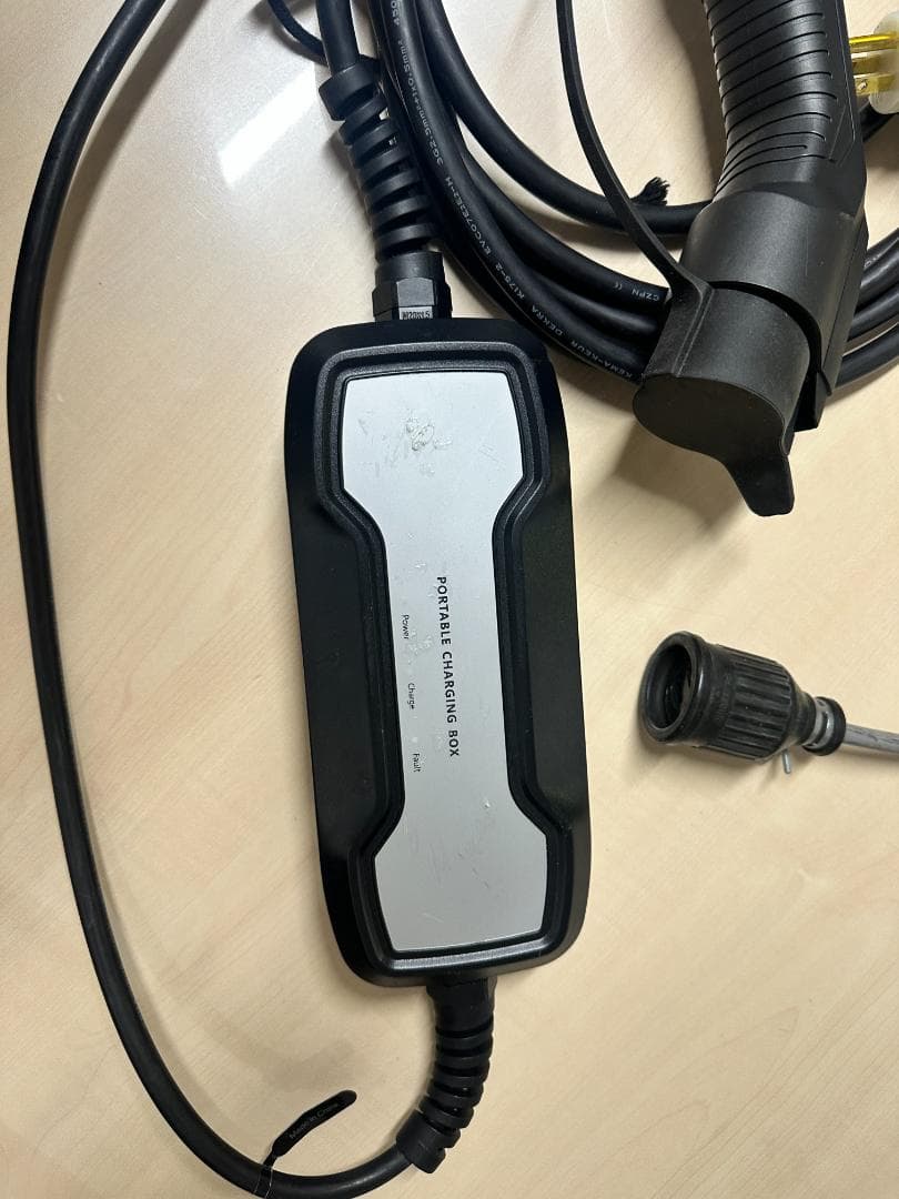 EV充電ケーブル100v,6m,日産リーフ、、テスラ