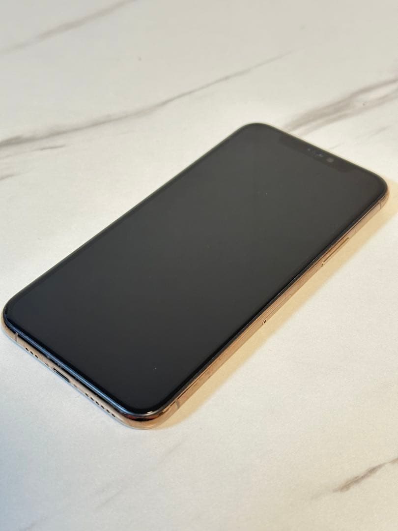 Apple iPhone 11 Pro 256GB SIMフリー 初期化済