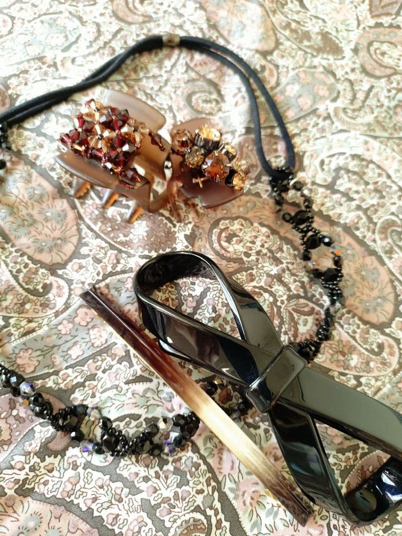 コレットマルーフTHEHAIRBARTOKYO バレッタアッカコンプレックスビズ