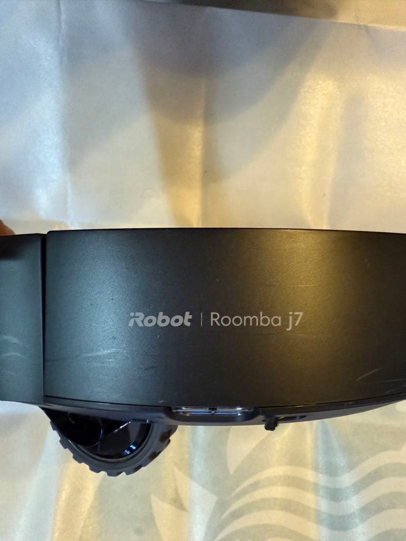 iRobot Roomba j7+ ロボット掃除機