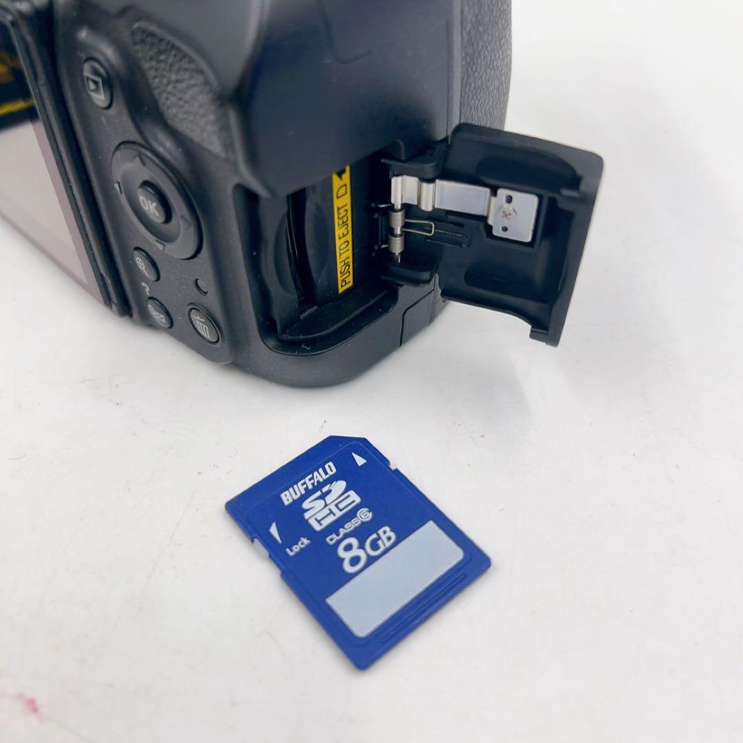 11AAM034 Nikon D5100 ダブルズームキット ニコン