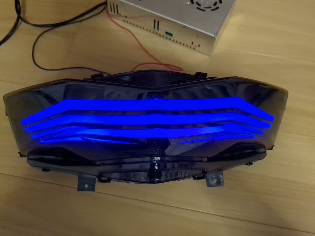 流れるカラー シグナスX ウインカー テールランプ 4型 シーケンシャル