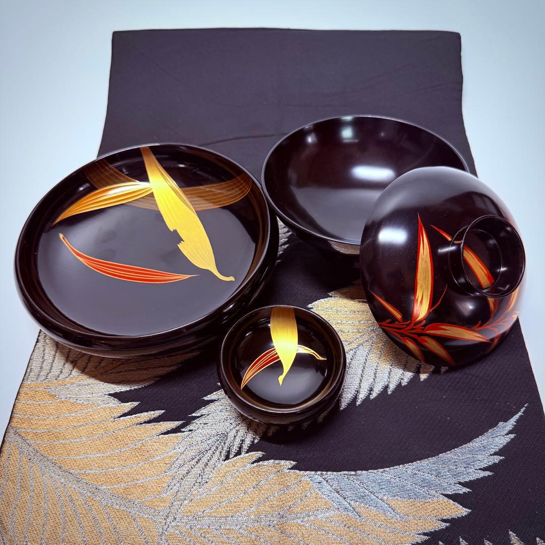 漆器　輪島塗　本蒔絵磨出金彩　木製　中皿&豆皿　10客 5セット