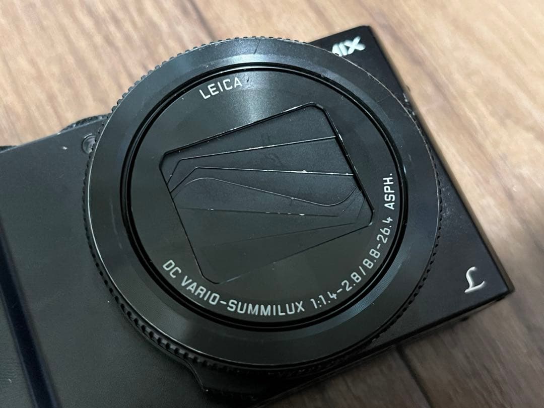 コンデジPanasonic LUMIX LX9