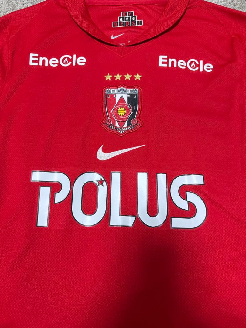 【新品未着用】浦和レッズ 2025ユニフォーム ホーム 松本泰志 サイン入りXL