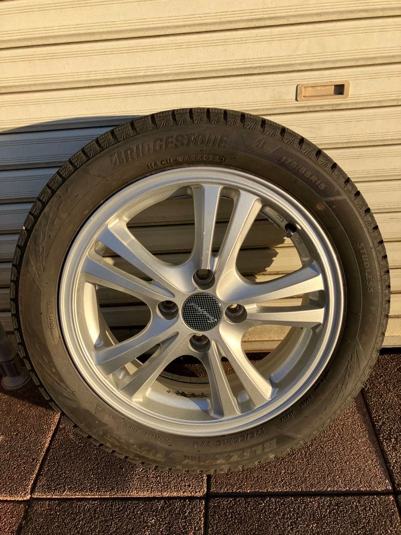 三菱アイ　ブリヂストン ブリザックVRX3 スタッドレスタイヤ・ホイールセット