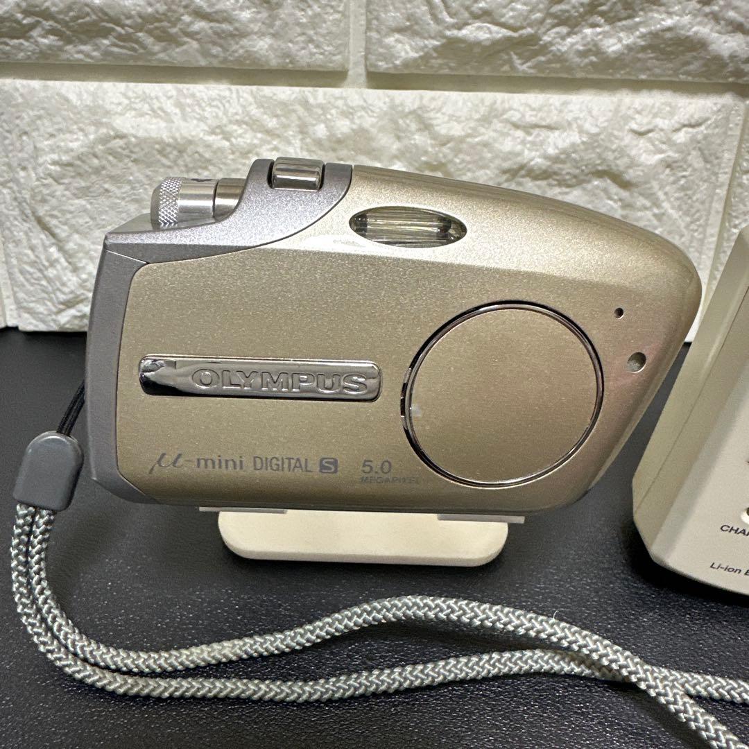 OLYMPUS μ mini DIGITAL S 5.0 mega pixel