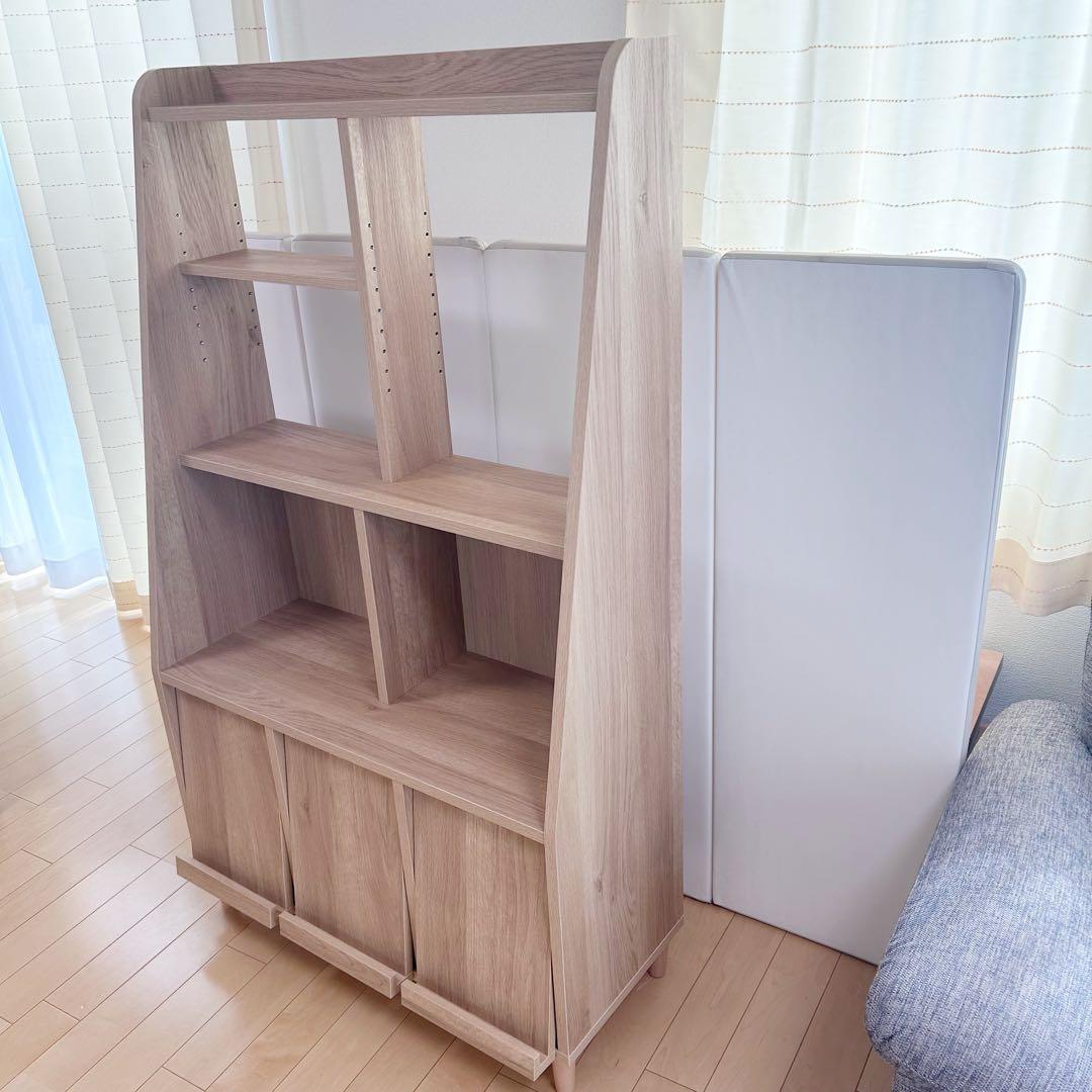 ベルメゾン　キャビネット 飾れる斜め本棚 ナチュラル　幅90 書棚　北欧