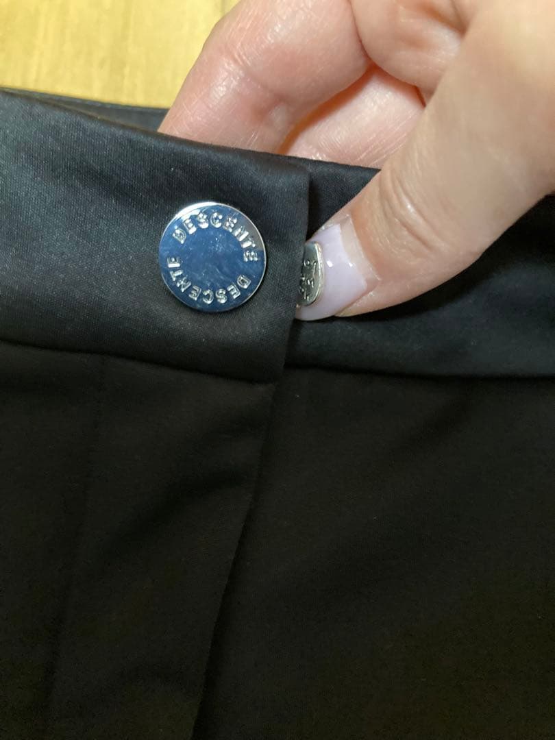 美品 DESCENTE デサントゴルフ ボンディングパンツ 58 SS 黒