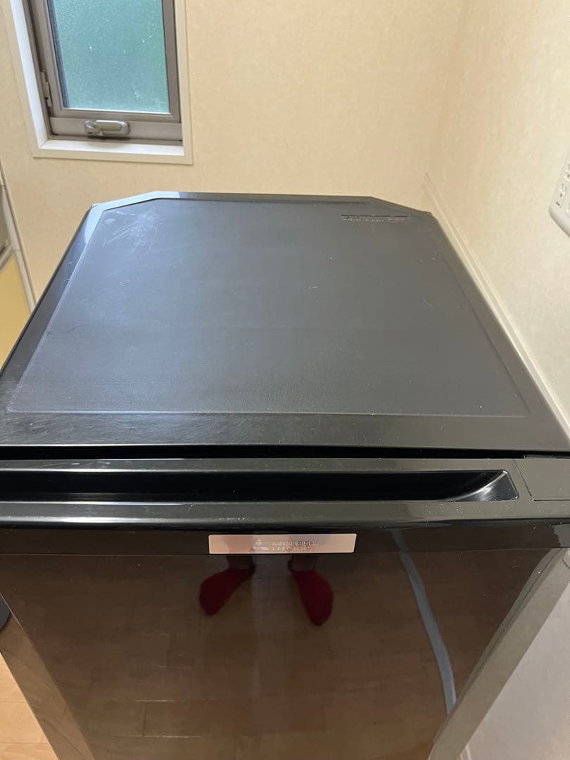 三菱電気株式会社 三菱ノンフロン冷凍冷蔵庫 MR-P15C-B型 2018年製造