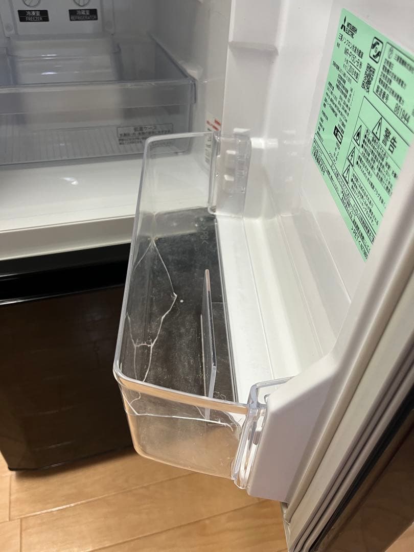 三菱電気株式会社 三菱ノンフロン冷凍冷蔵庫 MR-P15C-B型 2018年製造