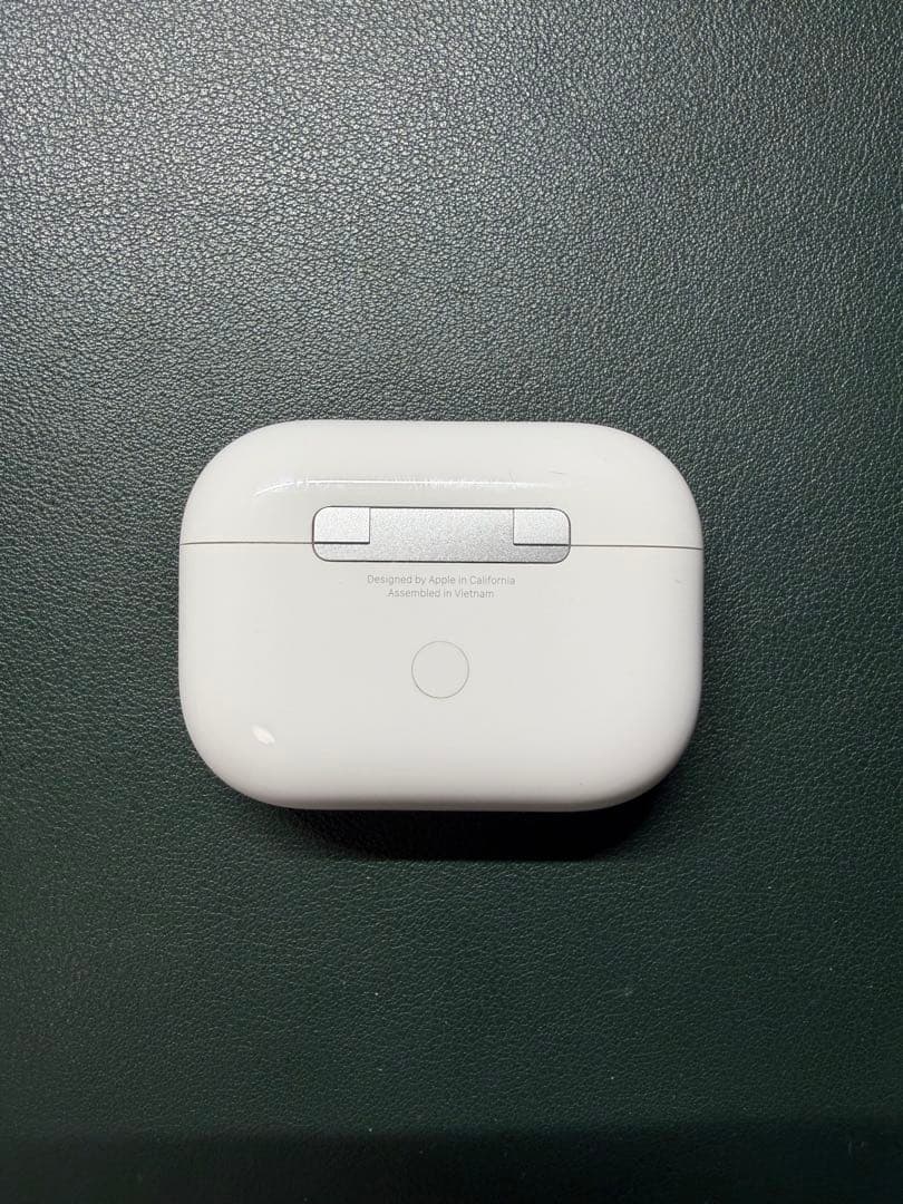 A*U様 AirPods Pro 初代　第一世代