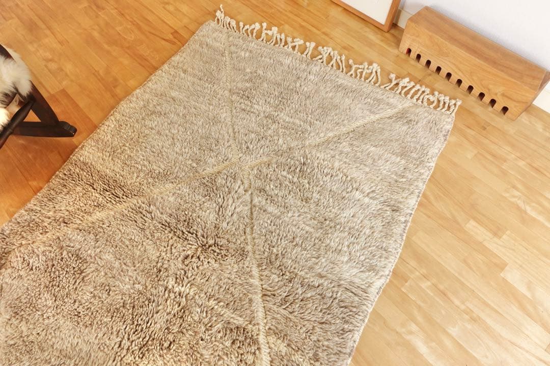 【モロッコ直輸入】新品 上質ベニワレングレージュラグ　即購入OK