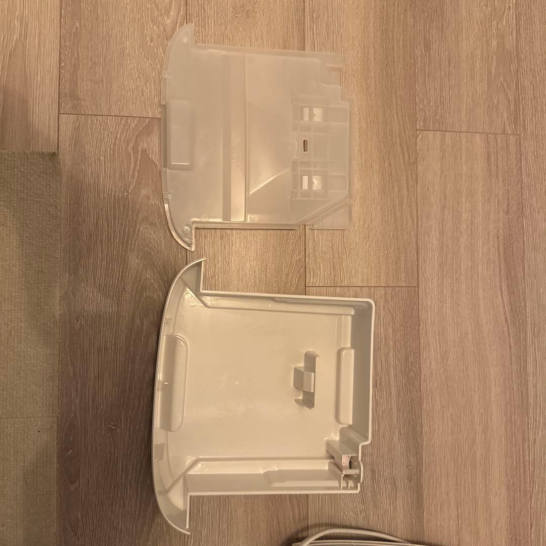 SHARP 2024年製コンパクト除湿機　CV-P60