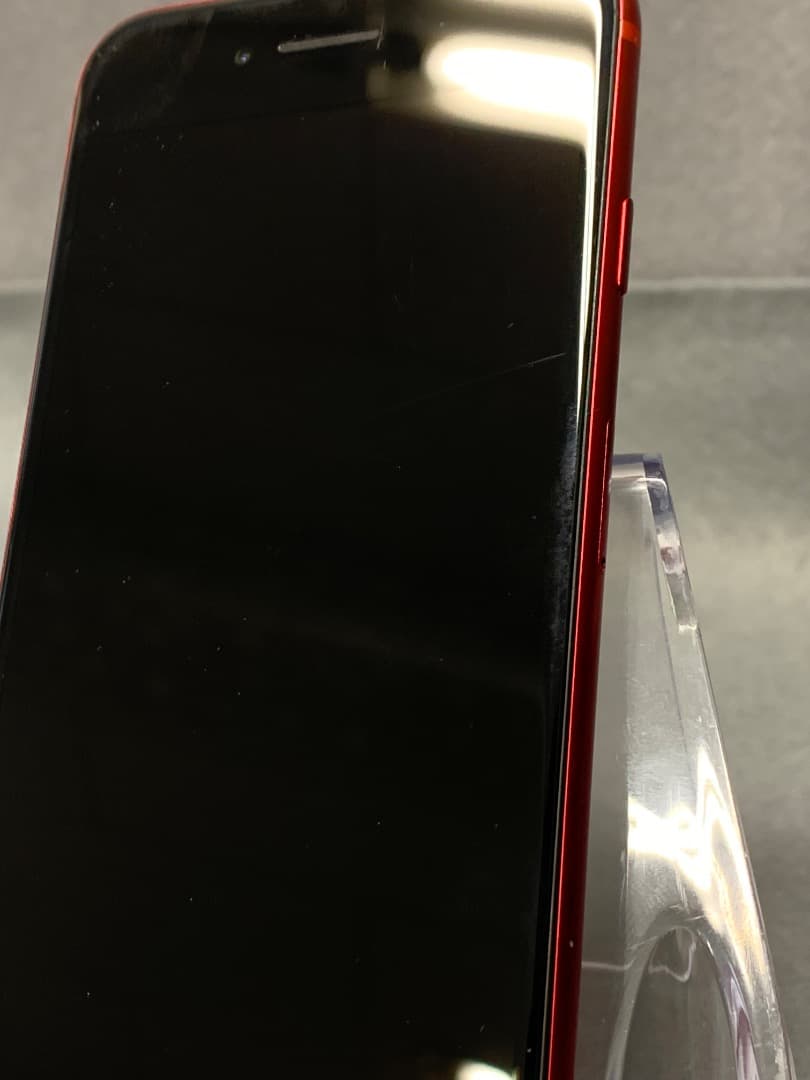 美品　国内版　SIMフリー　iPhoneSE　第二世代　128GB レッド色