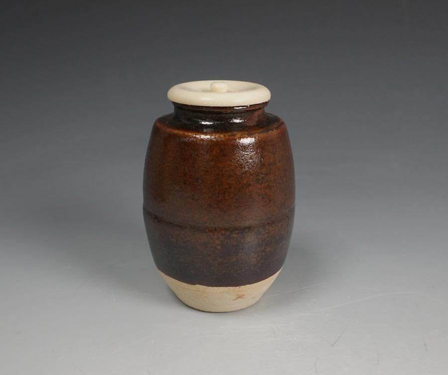 ろ*み様 一陶 瀬戸茶入 金剛金襴仕覆 共箱 茶道具