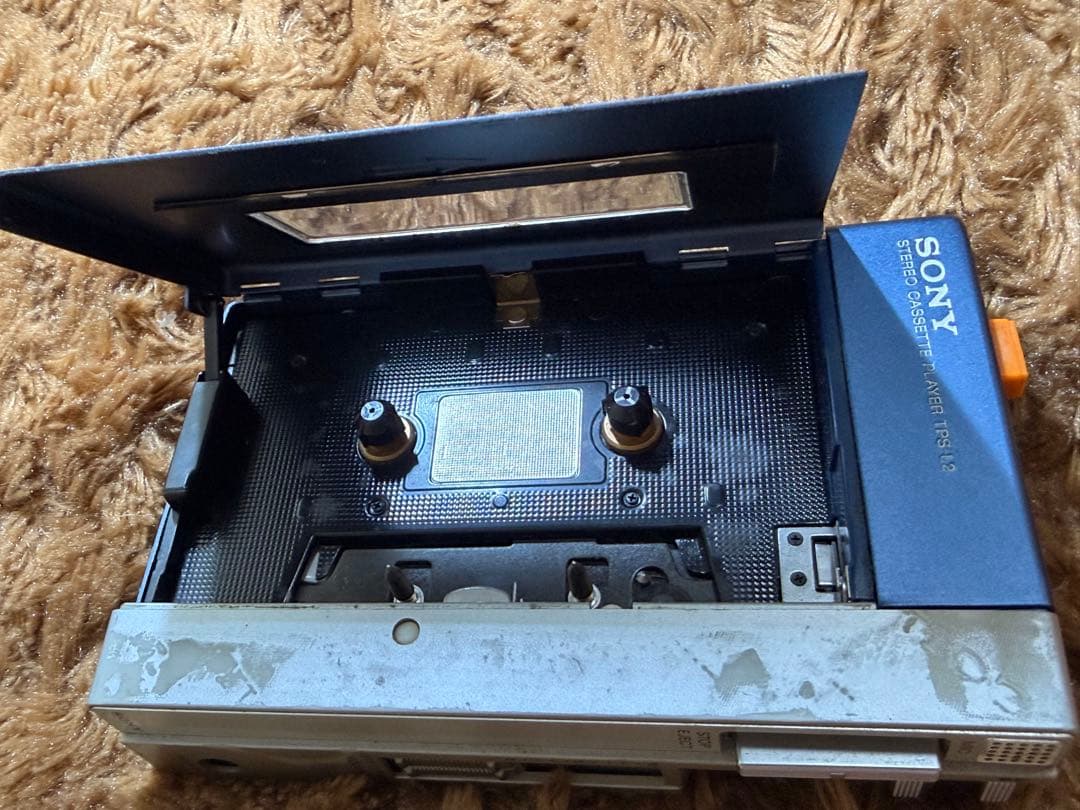SONY 初代ウォークマン　TPS-L2 カセットデッキ