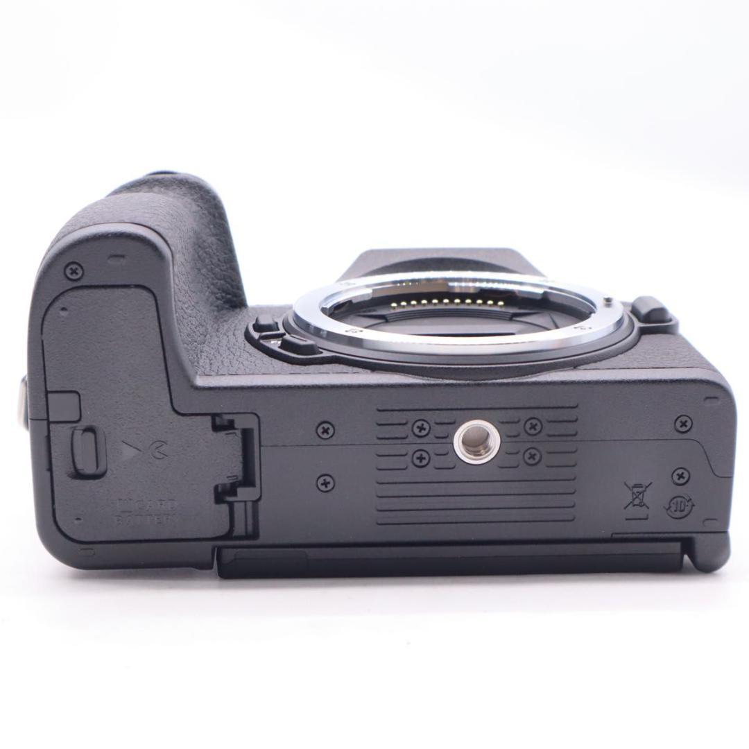 【ショット数124回】Nikon Z50II ボディ