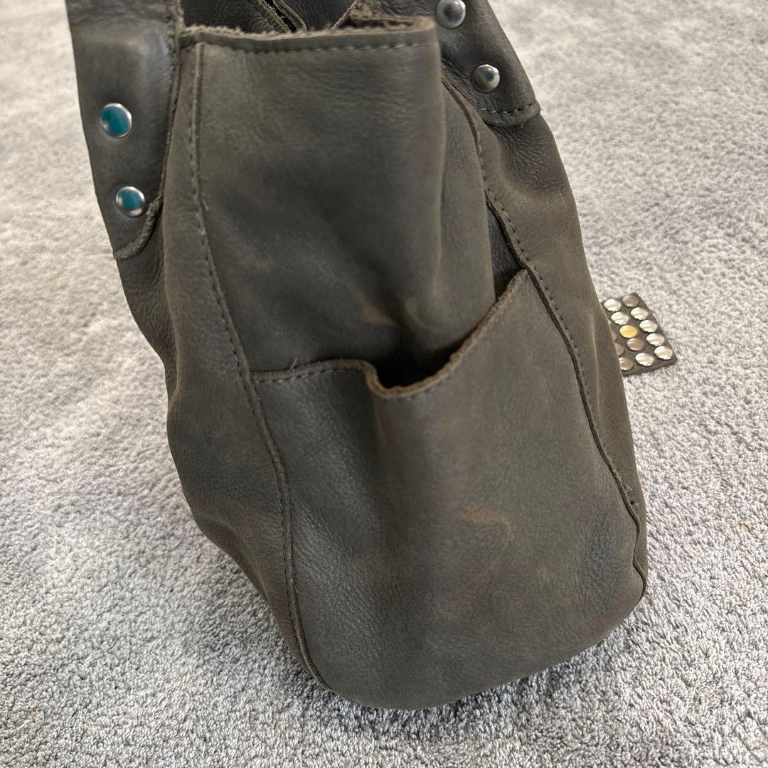 TRESトレ　00s archive y2k 平成　レザーハンドバッグ　スタッズ